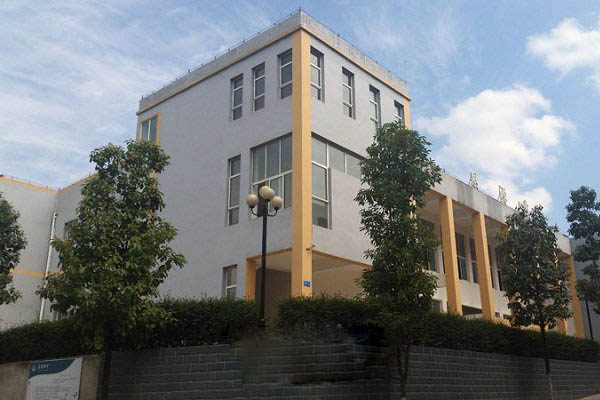 學(xué)校招生