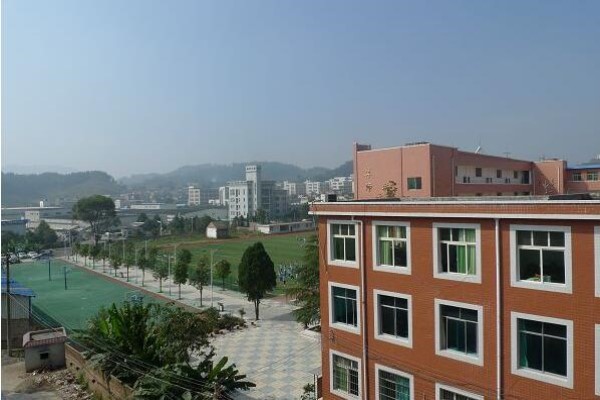 江油職業(yè)學(xué)校有哪些