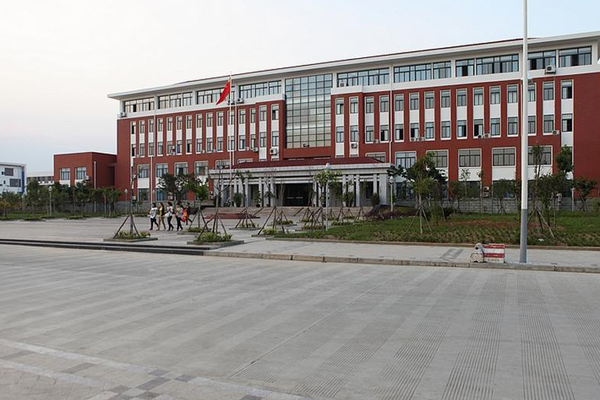 德陽職業(yè)學校排名