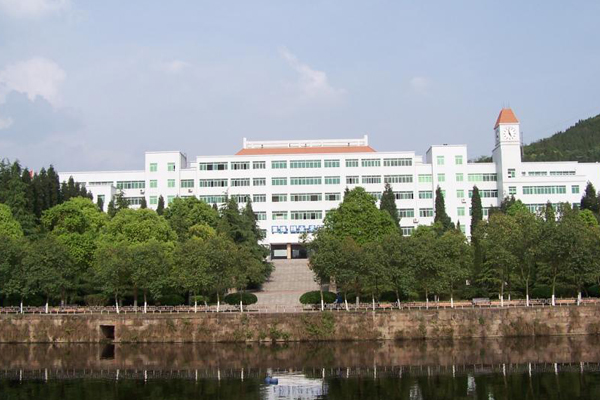 綿陽職業(yè)學校
