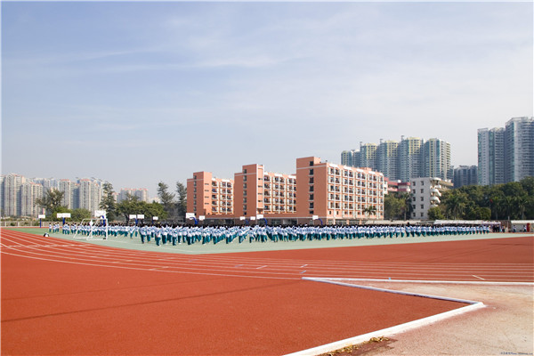 職業(yè)技術(shù)學(xué)校學(xué)費(fèi)貴嗎