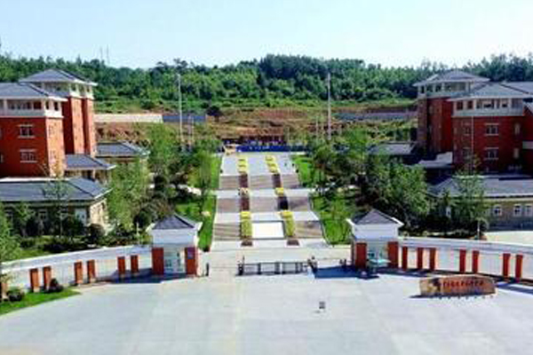 綿陽職業(yè)學校